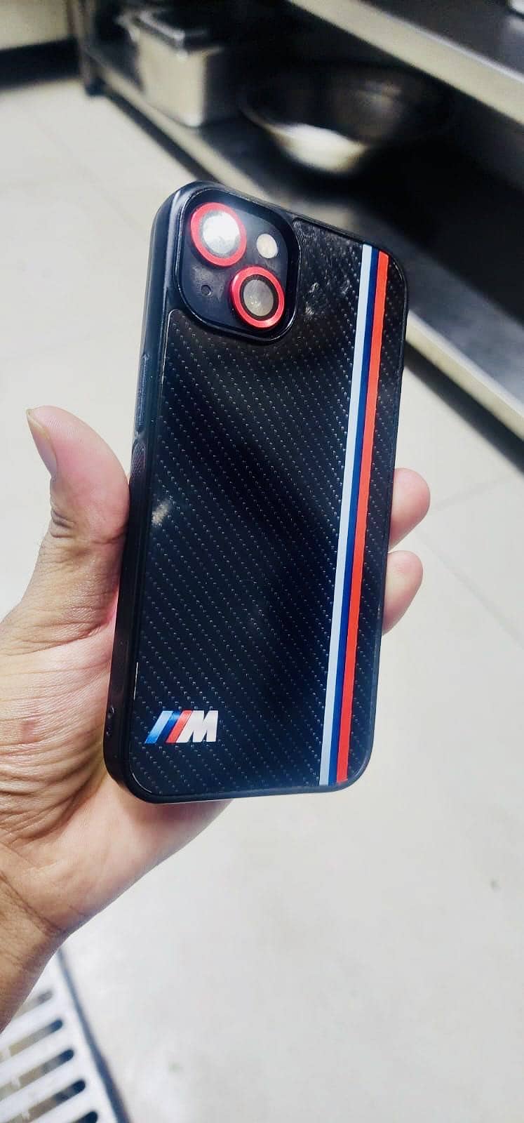 Apple iPhone 13 0