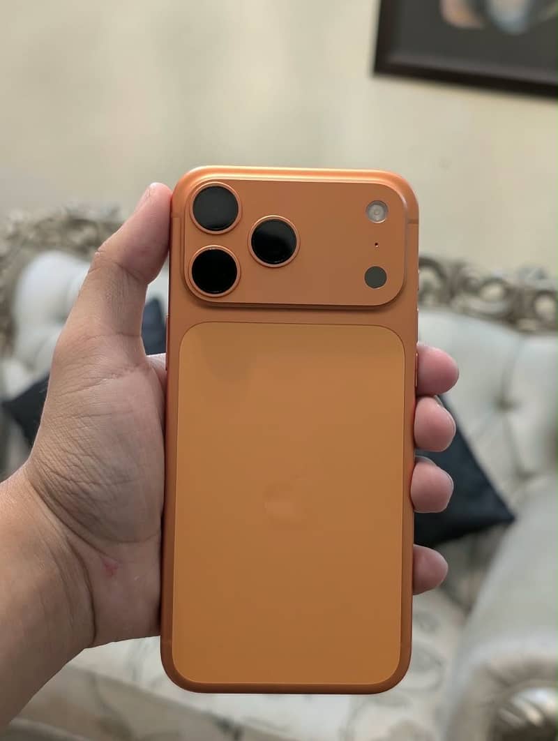 Apple iPhone 17 Pro Max jv 6