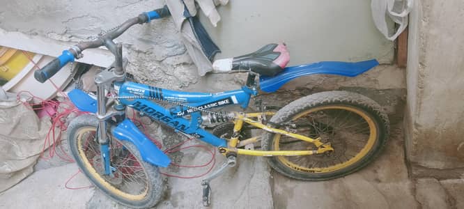 Morgan cycle Gump gear