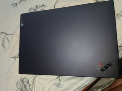 Lenovo X1 carbon gen 9