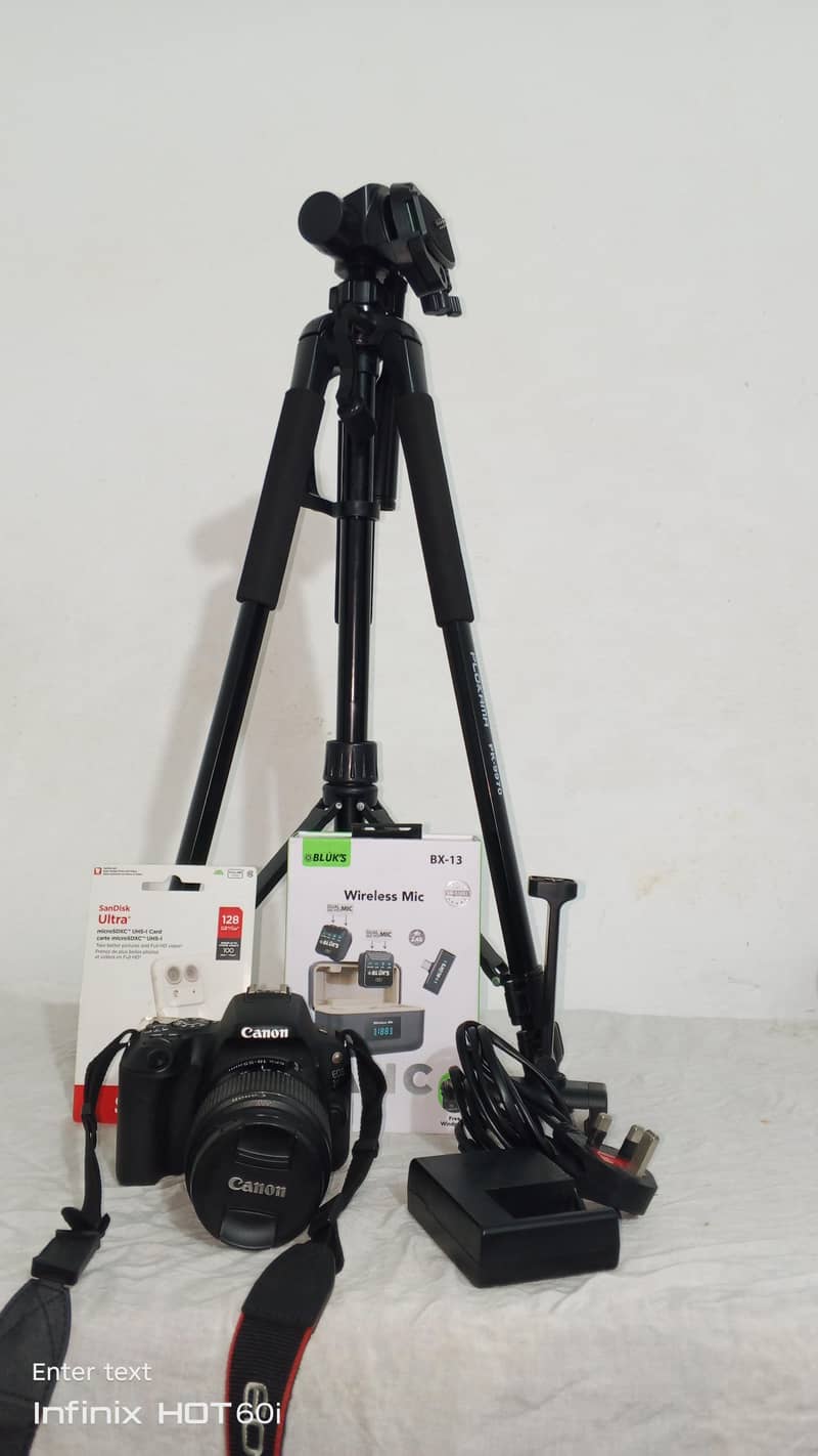 Canon 200D Full Vlogging Studio Setup - Mint Condition 0