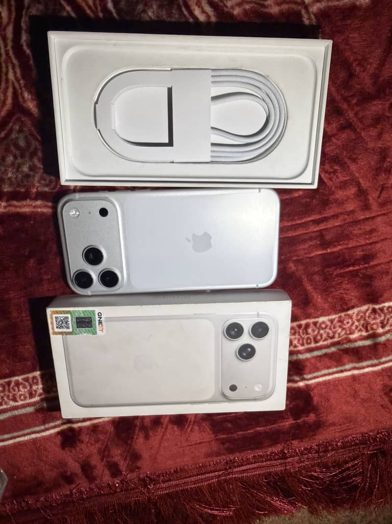 iPhone 17 Pro Max 0