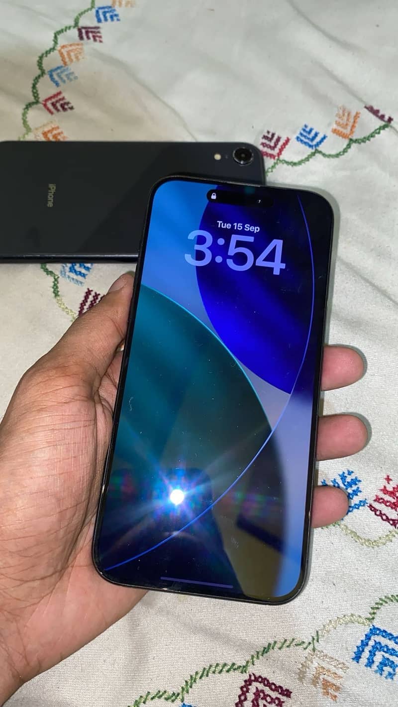 iPhone 15 pro max 1