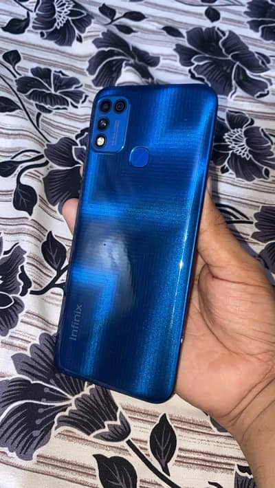 Infinix Hot 11 Play
