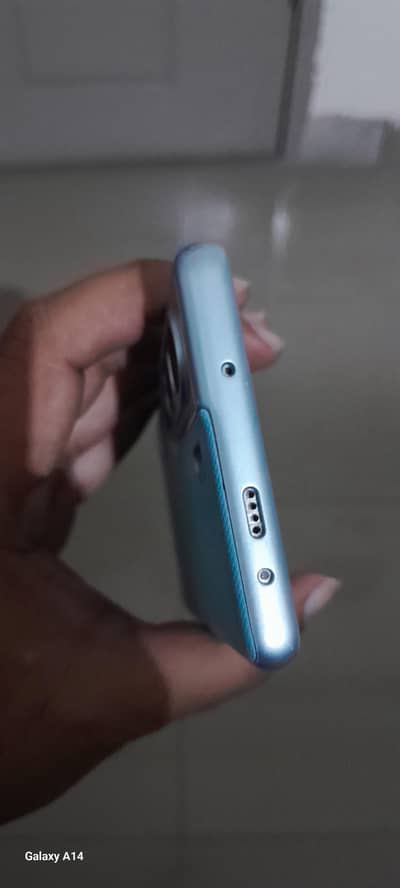 Tecno CAMON 40 Pro 8+5 Ram 256gb Rom