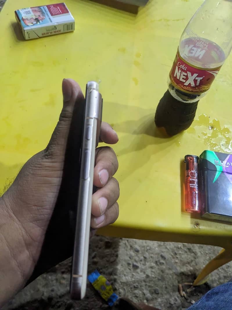 Google Pixel 8 1