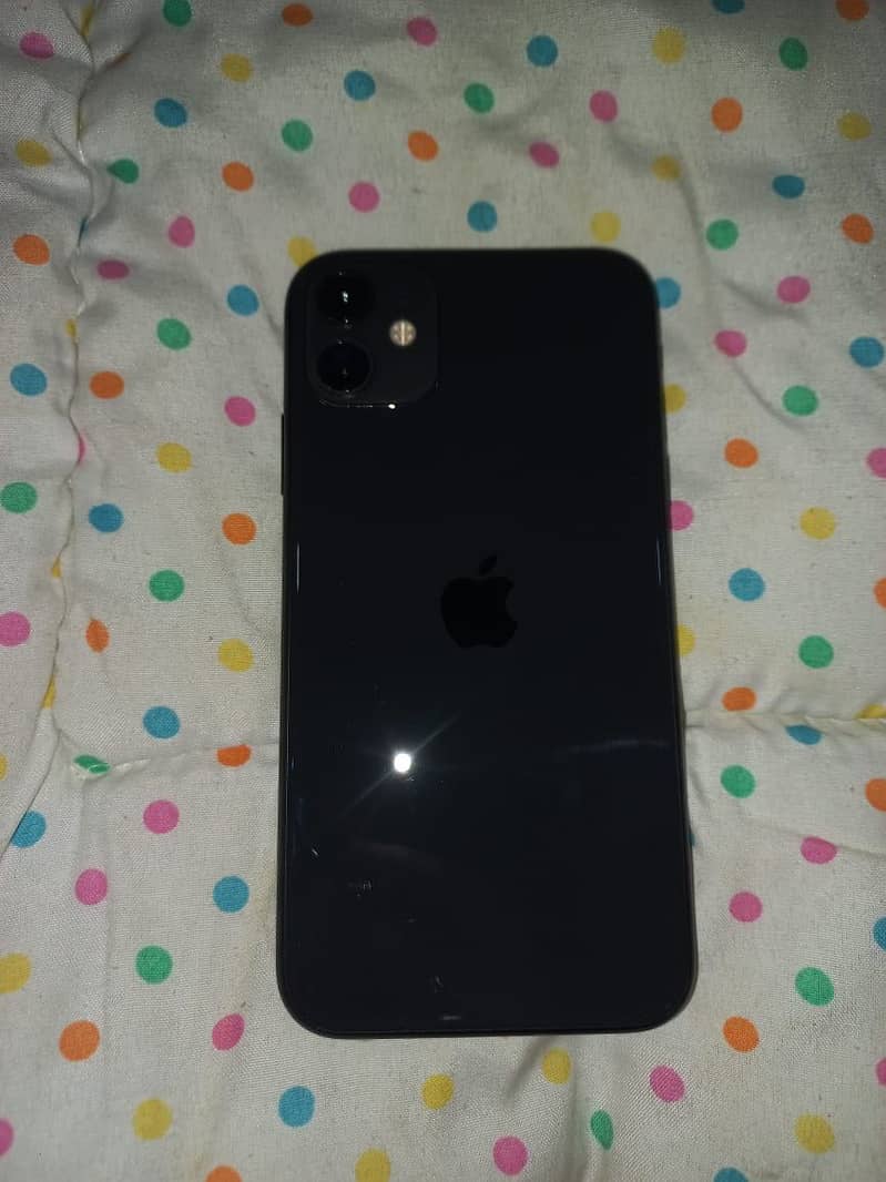 Apple iPhone 11 4