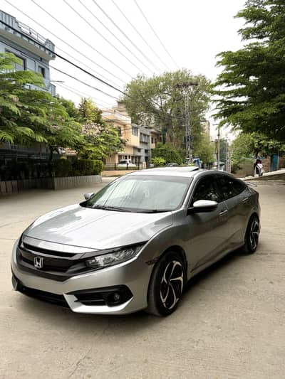 Honda Civic UG 1.8 2019
