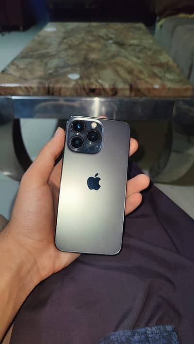 Apple iPhone 13 Pro