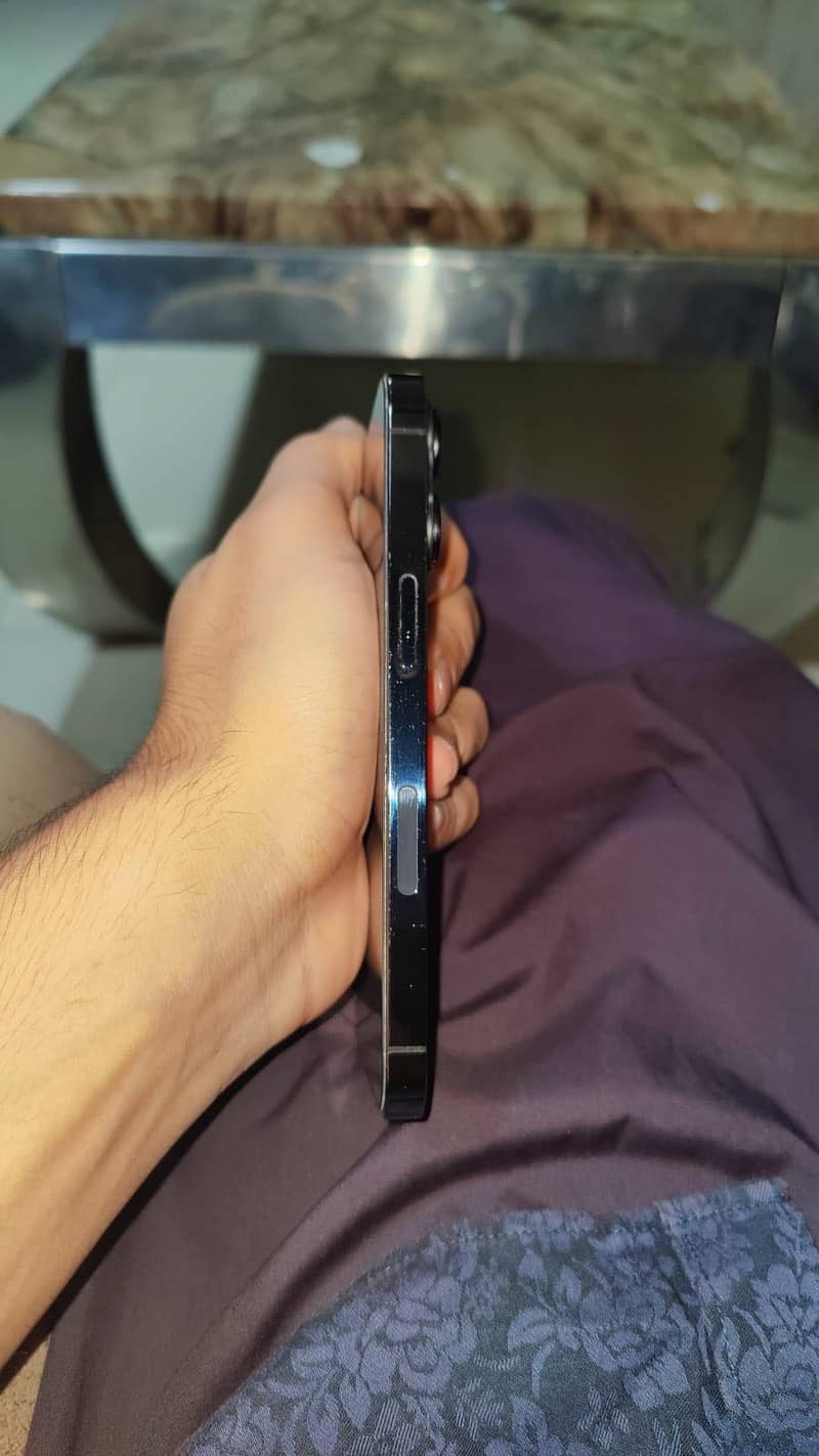 Apple iPhone 13 Pro 3