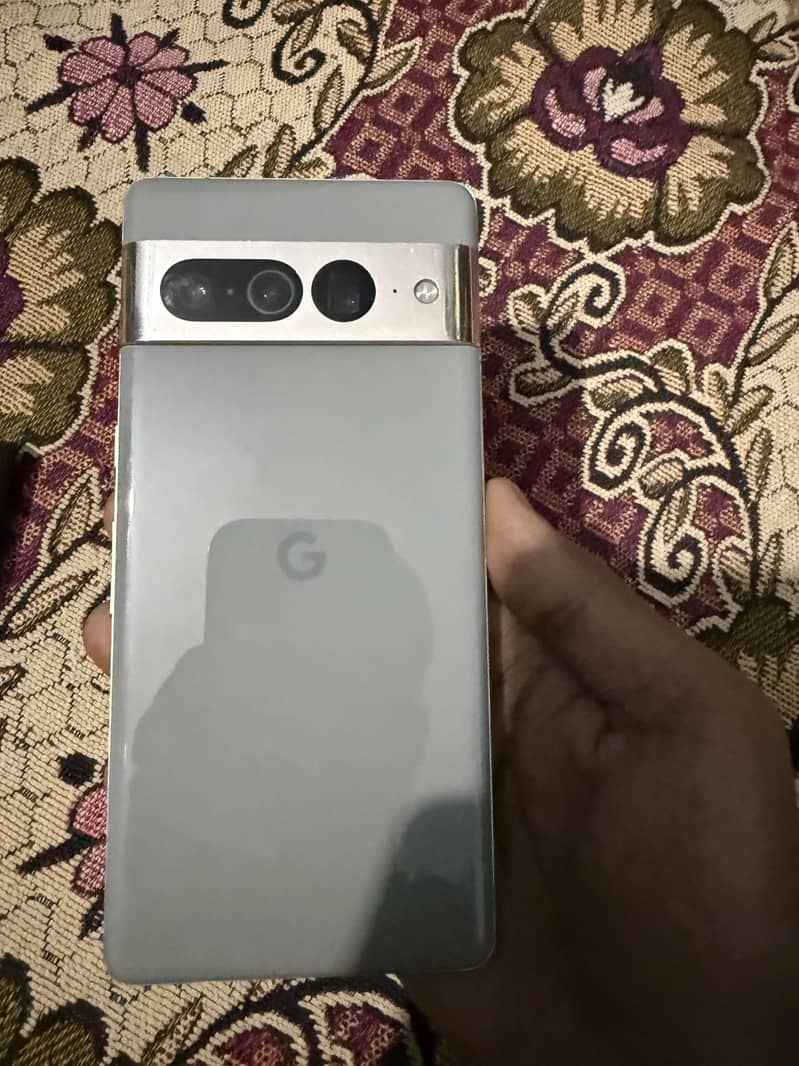 Google pixel 7 PRO 5