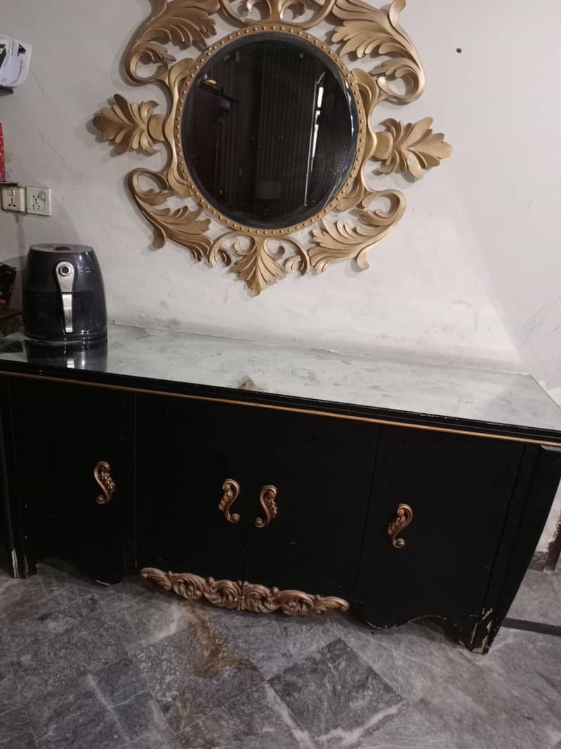 console solid wood 0