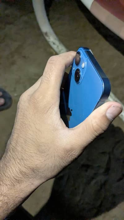 Apple iPhone 13 Approved