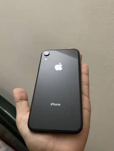 Apple iPhone XR