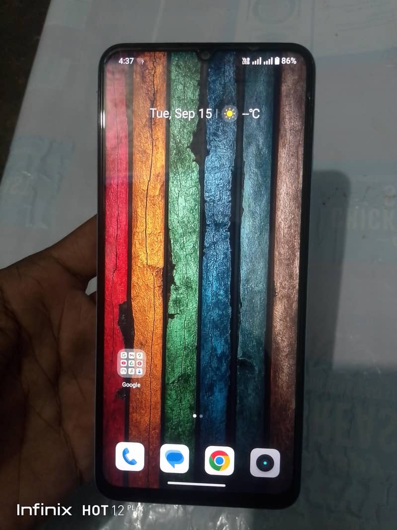 realme 12