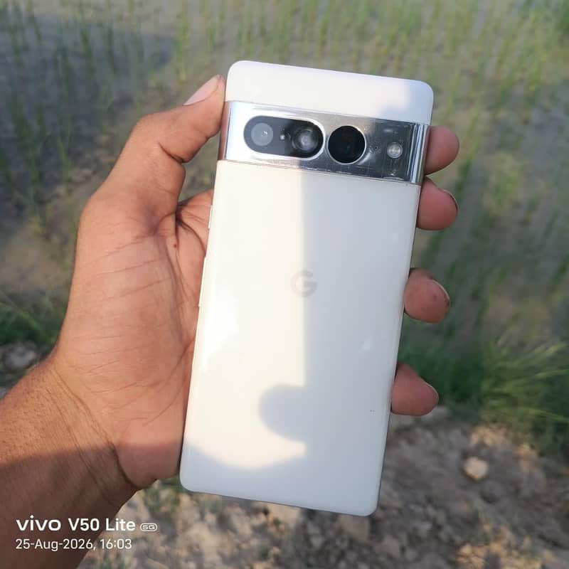 Google Pixel 7 Pro 4