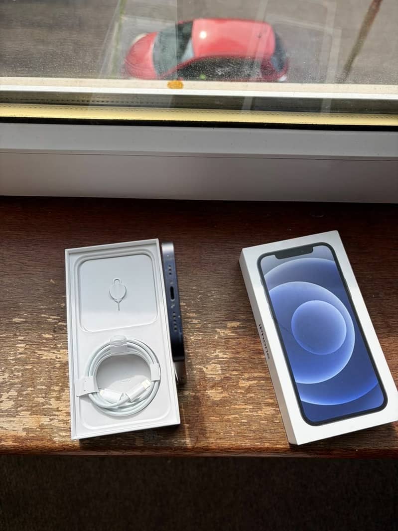 Apple iPhone 12 7