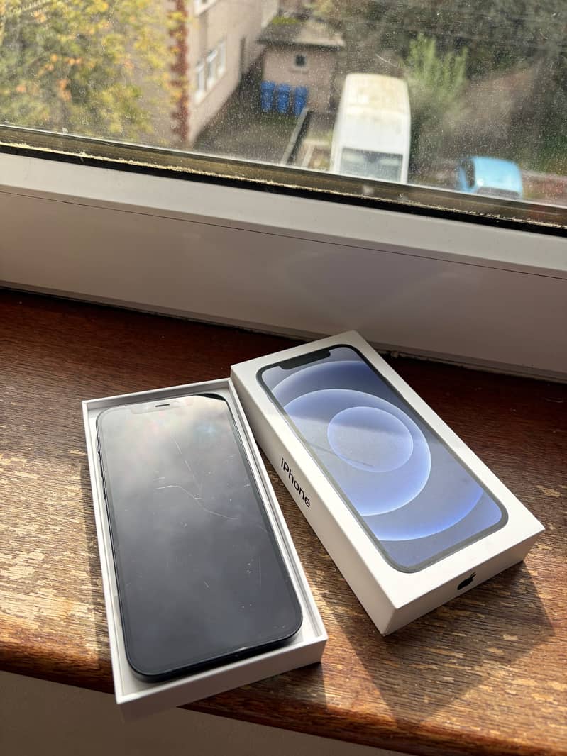 Apple iPhone 12 8