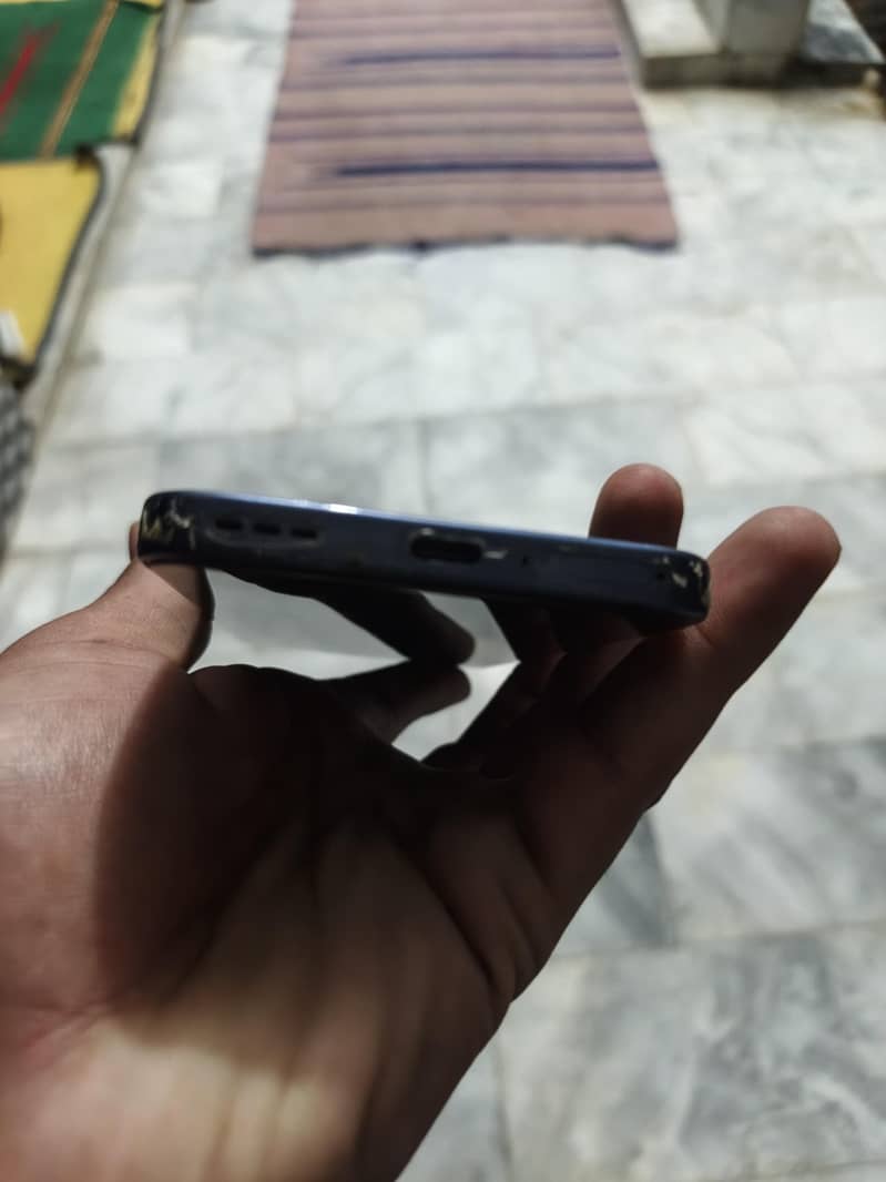 OPPO A6 Pro 6