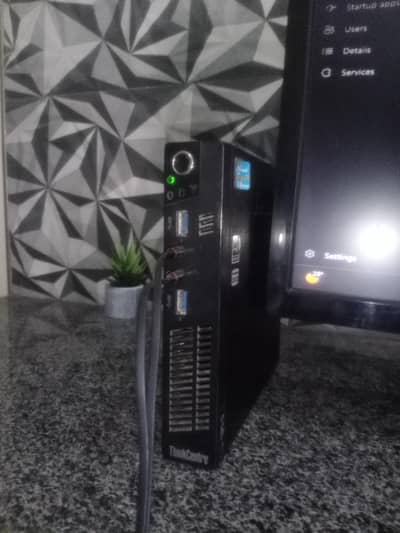 Lenovo Mini pc