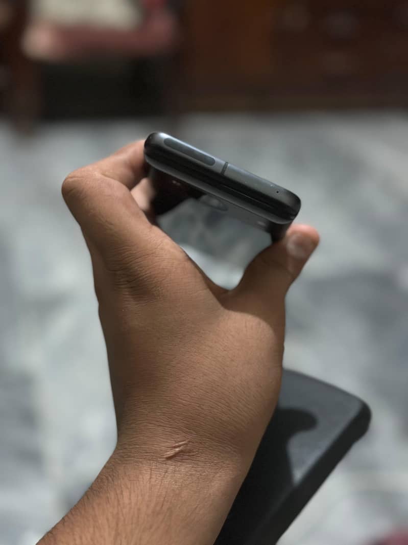 Google Pixel 8 7
