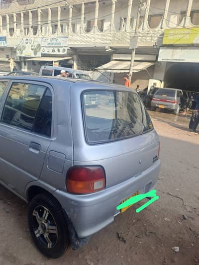 Daihatsu Cuore 2011
