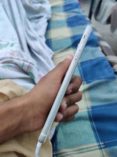 Apple iPhone 7 Plus