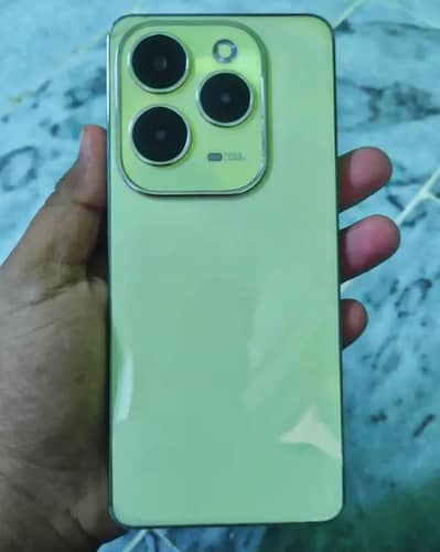 Infinix Hot 40 l 16/256GB