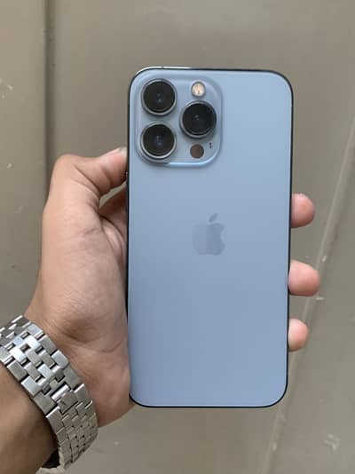 Apple iPhone 13 Pro