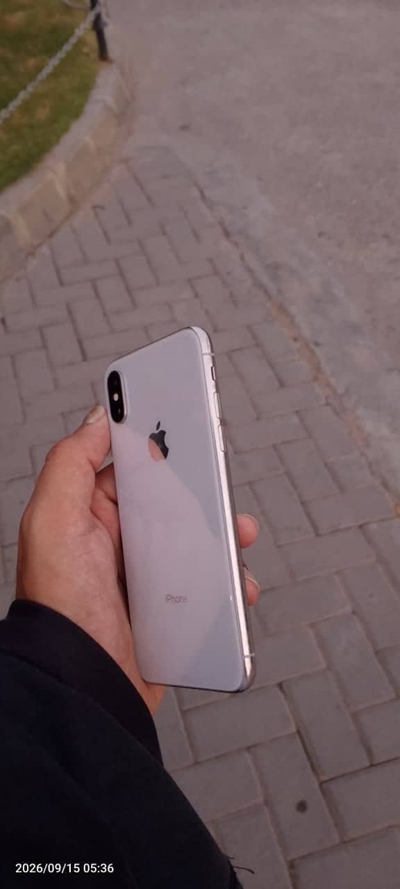 Apple iPhone X 1
