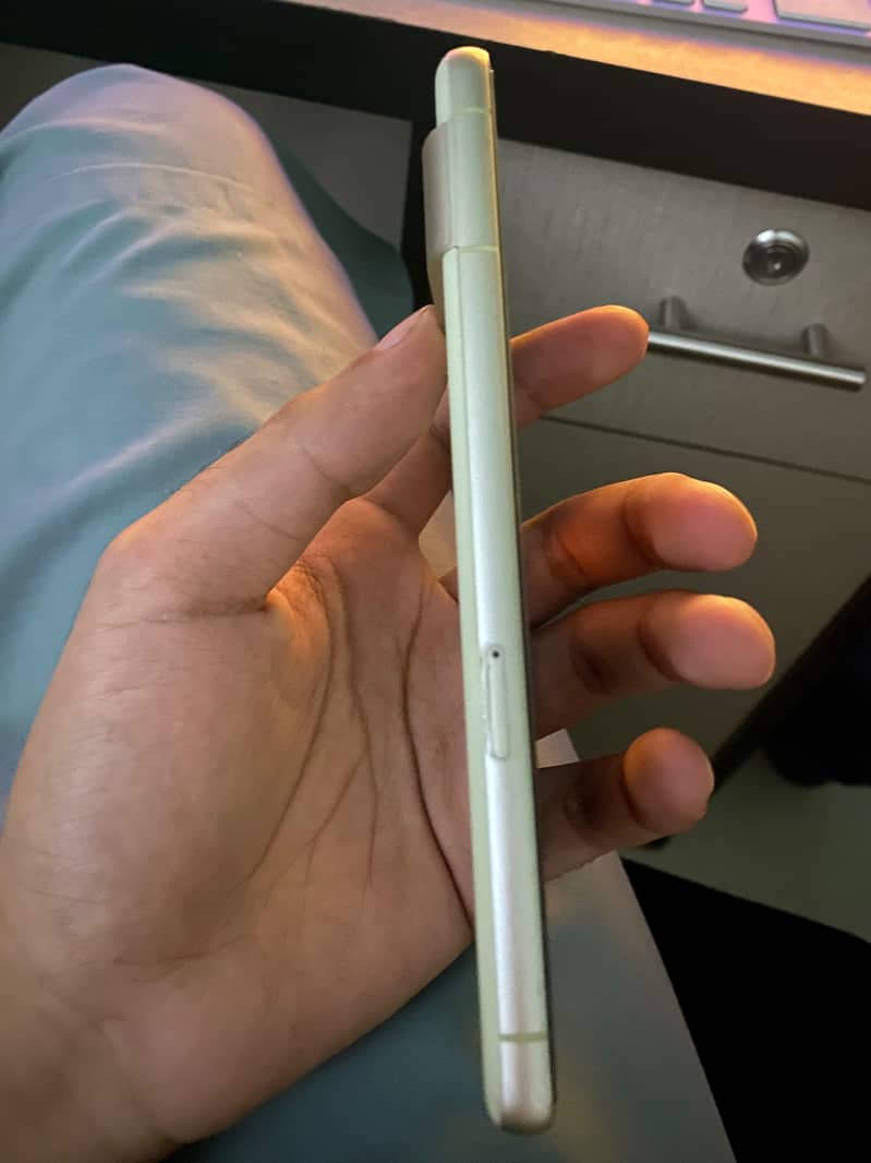 Google Pixel 7 3