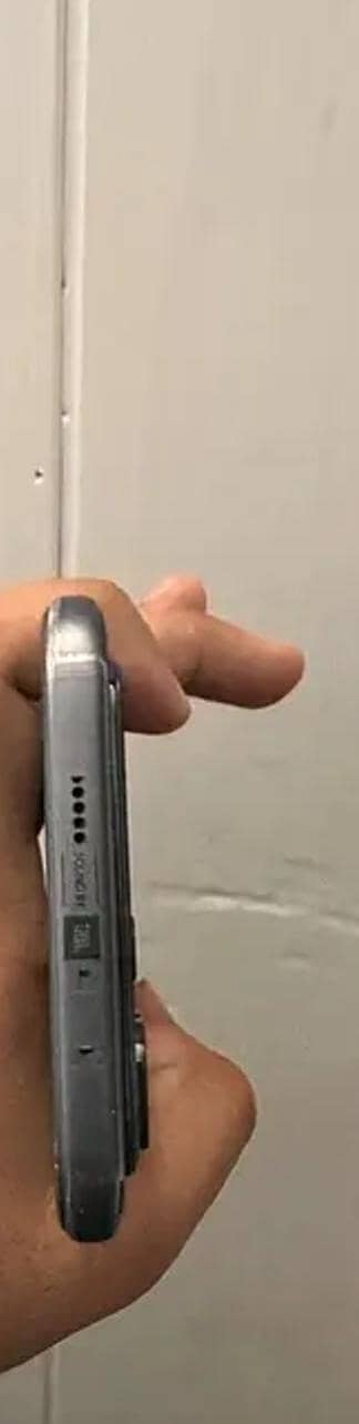 Infinix Eage 3