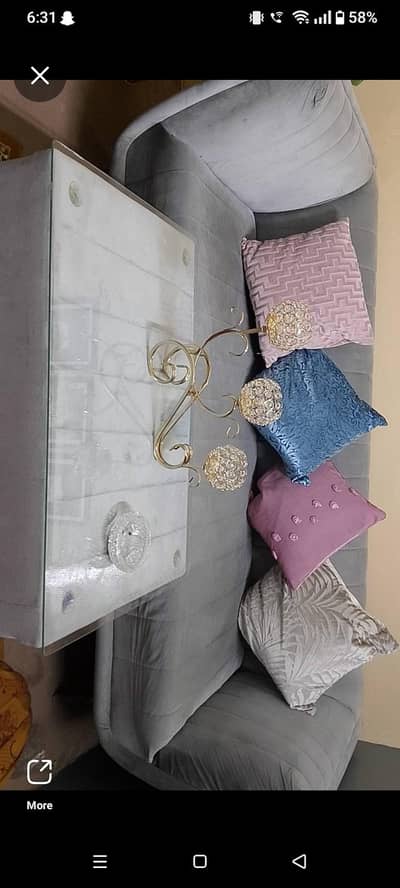 sell 5 seater sofa set with table