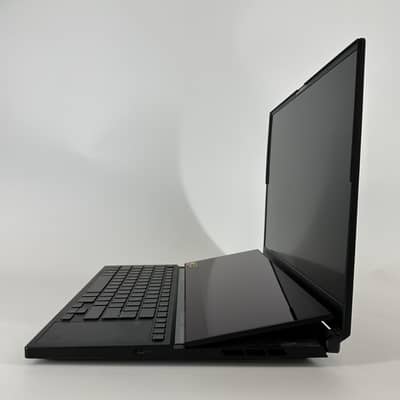 Asus ROG Zephyrus Duo 16 64gb 2tb rtx 4090 Processor AMD Ryzen 9 7945H
