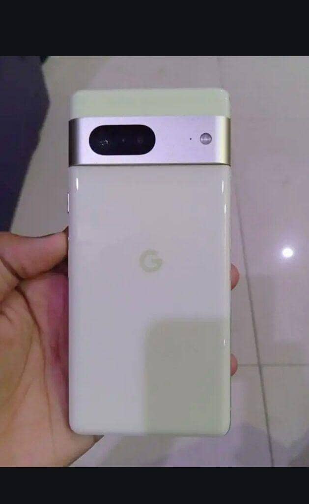Google Pixel 7a 1
