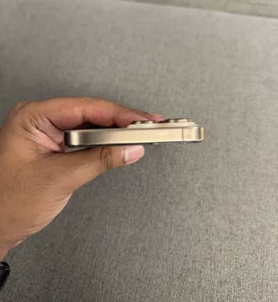 Apple iPhone 16 Pro Max