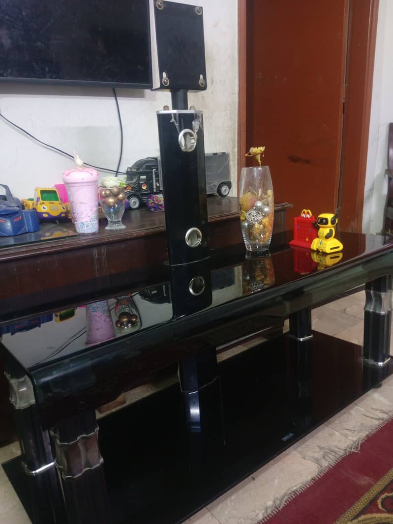 LED mount wall 0