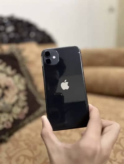Iphone 11 Non pta 64Gb with original box 84 percent BH ORIGNAL