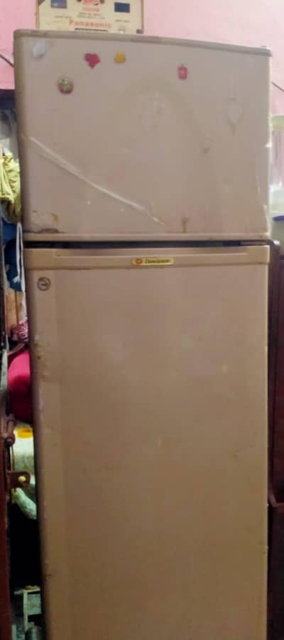 Dawalace Fridge Medium Size