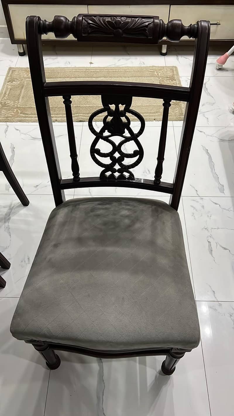 dinning table 1