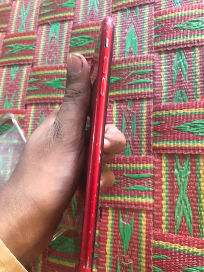 Apple iPhone 7 Plus 2