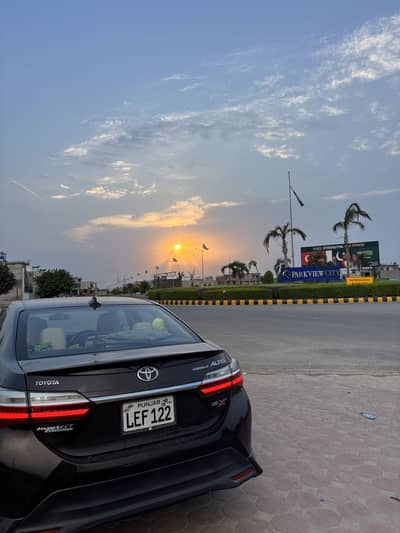 Toyota Corolla Altis 1.6 X