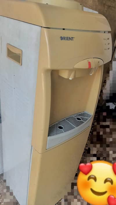 water Dispenser mini fridge (Orient) all ok hai urgently needed
