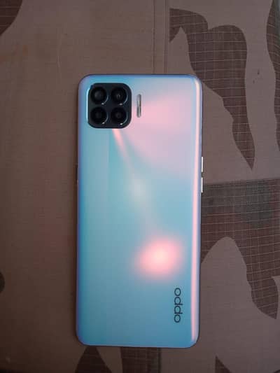 OPPO F17 Pro