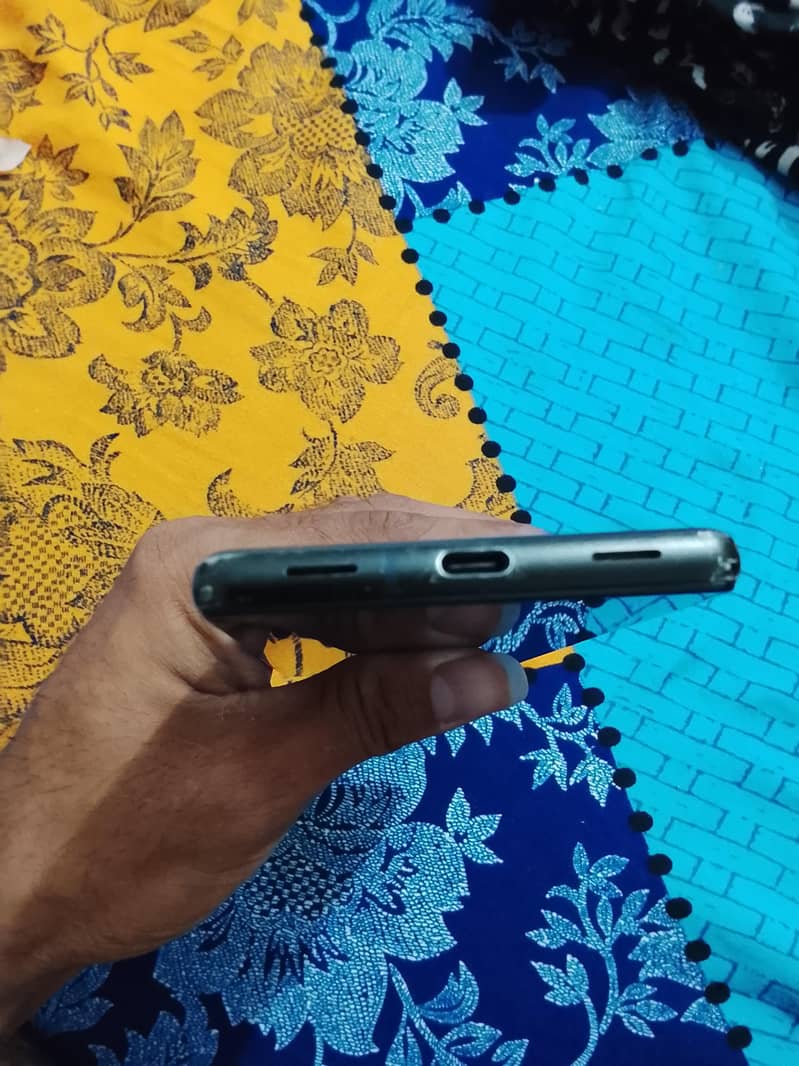 Google Pixel 6a 3
