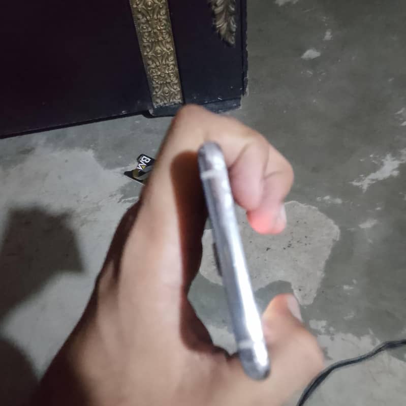 One Plus 8 4