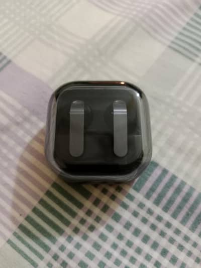 galaxy buds 4 new condition (orignl)