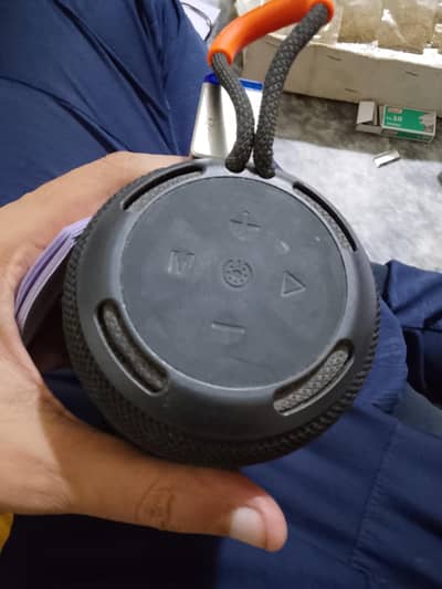 bluk's blutooth speaker  for sale 10/10