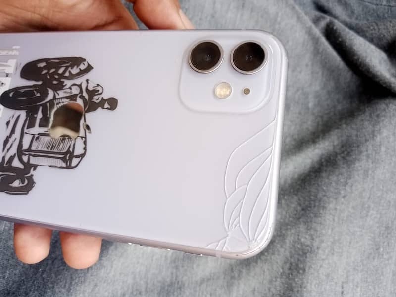 Apple iPhone 11 5