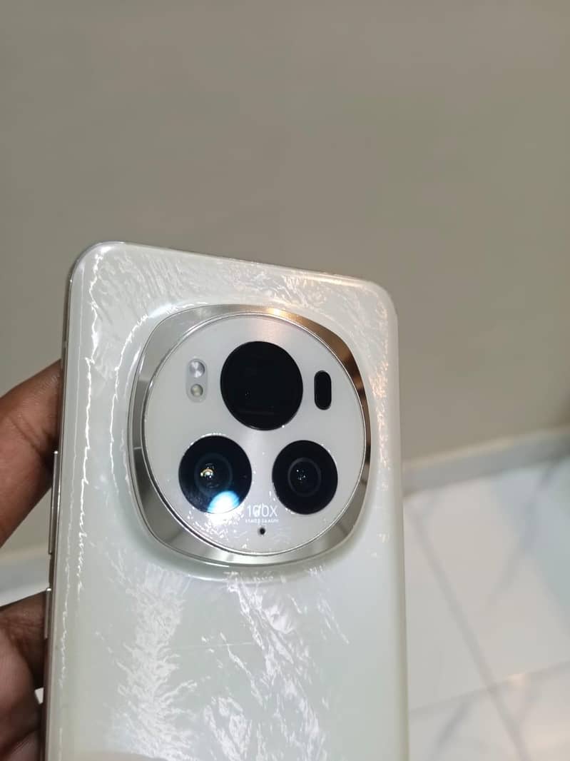 Honor Magic 6 Pro 5